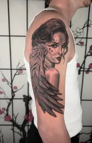 Black & Grey – Realism tattoo by Bruno Freitas