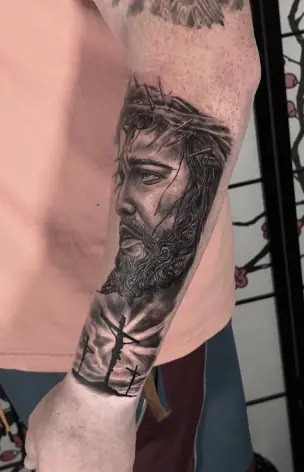 Black & Grey – Realism tattoo by Bruno Freitas