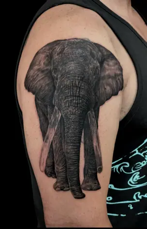 Black & Grey – Realism tattoo by Bruno Freitas